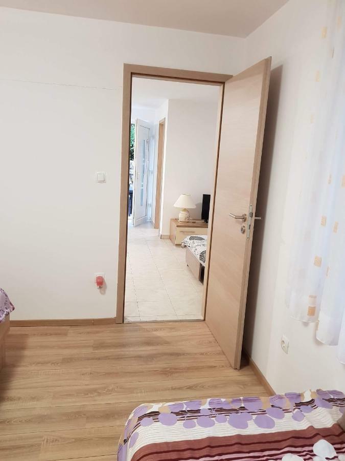Apartment Natali Brseč Eksteriør bilde