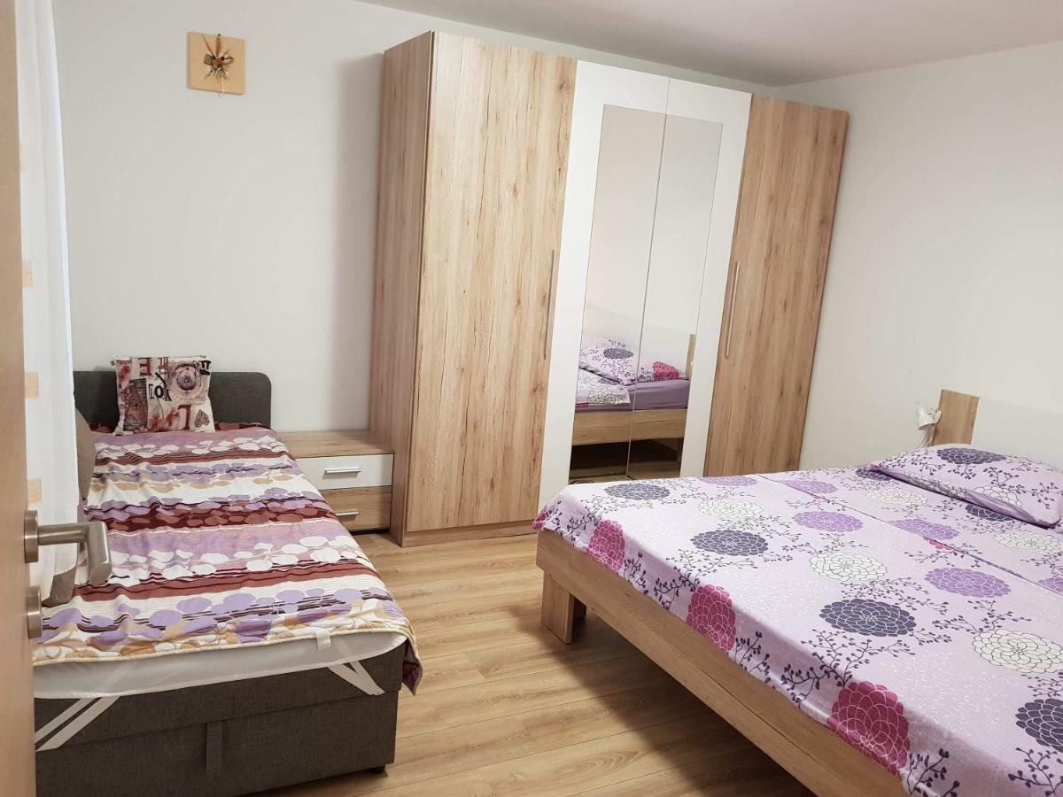 Apartment Natali Brseč Eksteriør bilde